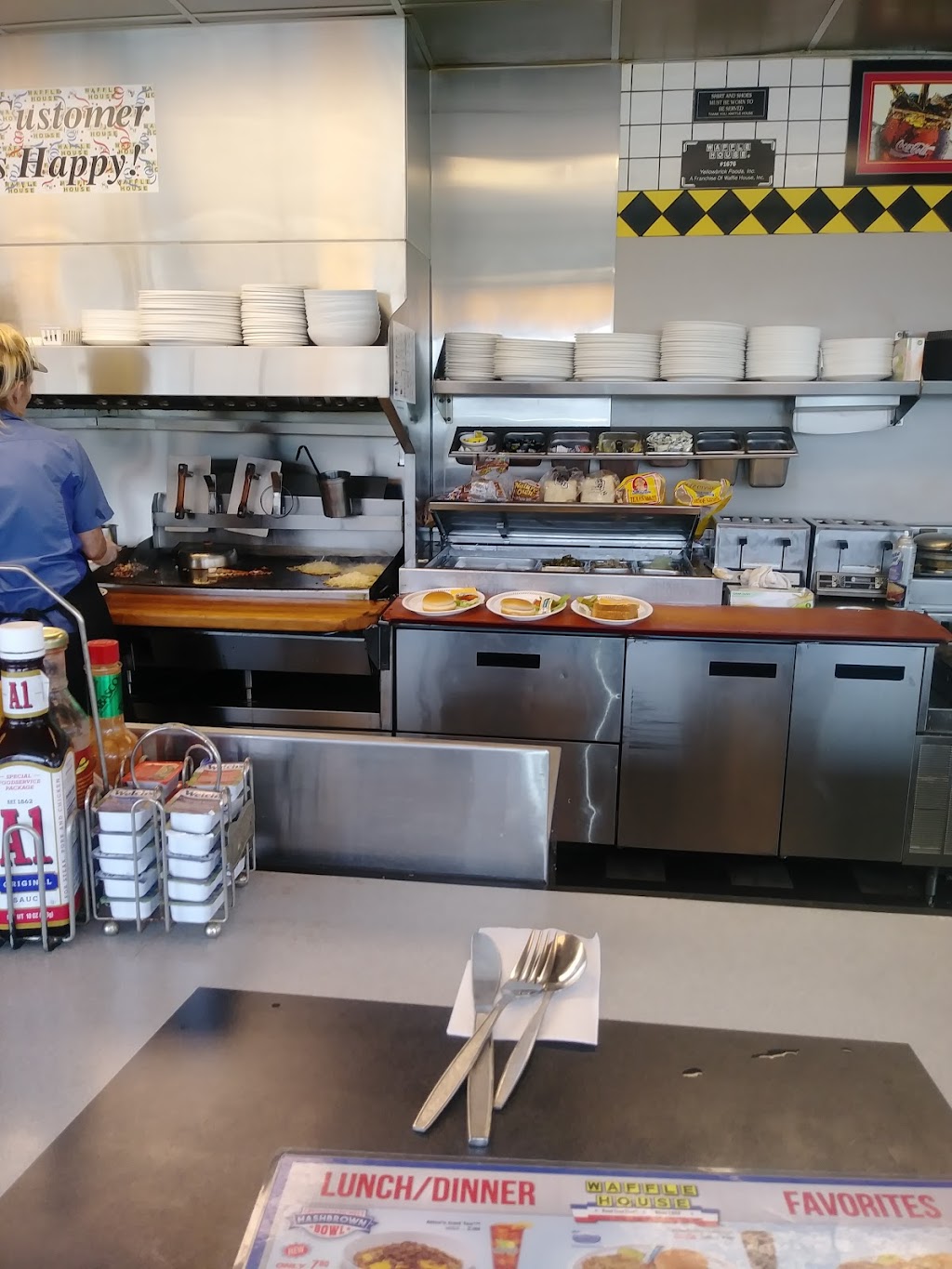 Waffle House Meal takeaway 10295 US165, Sterlington, LA 71280, USA