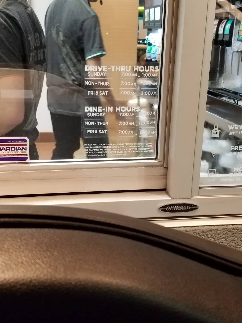 Taco Bell | meal takeaway | 102 Lowe Ave, Waynesville, MO 65583, USA | 5737742339 OR +1 573-774-2339