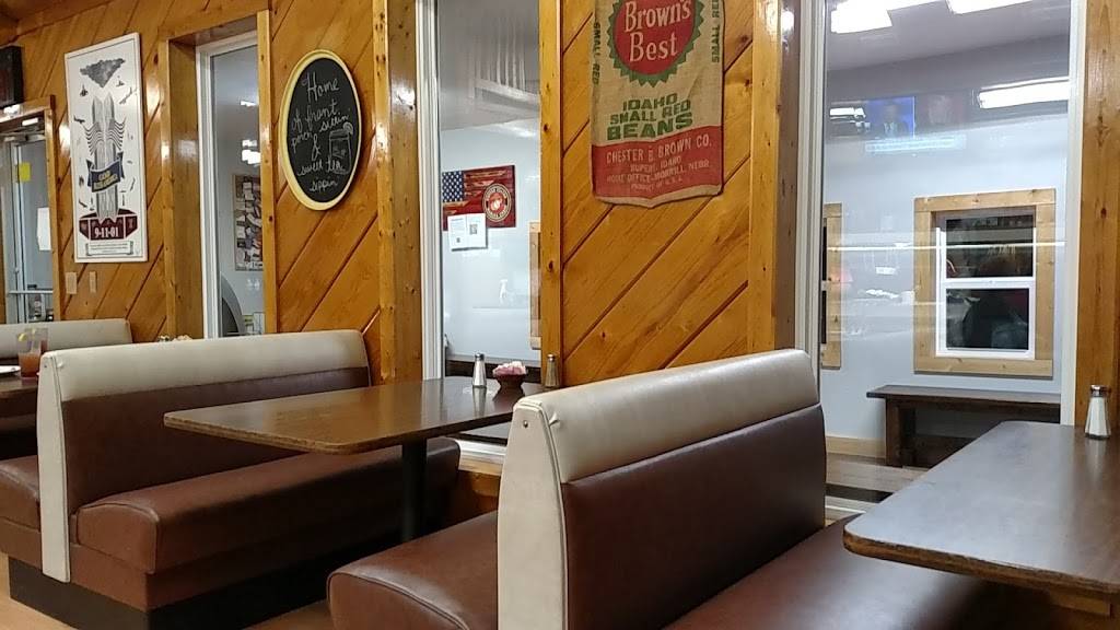 Farm House Restaurant | restaurant | 9201 TN-111, Byrdstown, TN 38549, USA | 9318644070 OR +1 931-864-4070