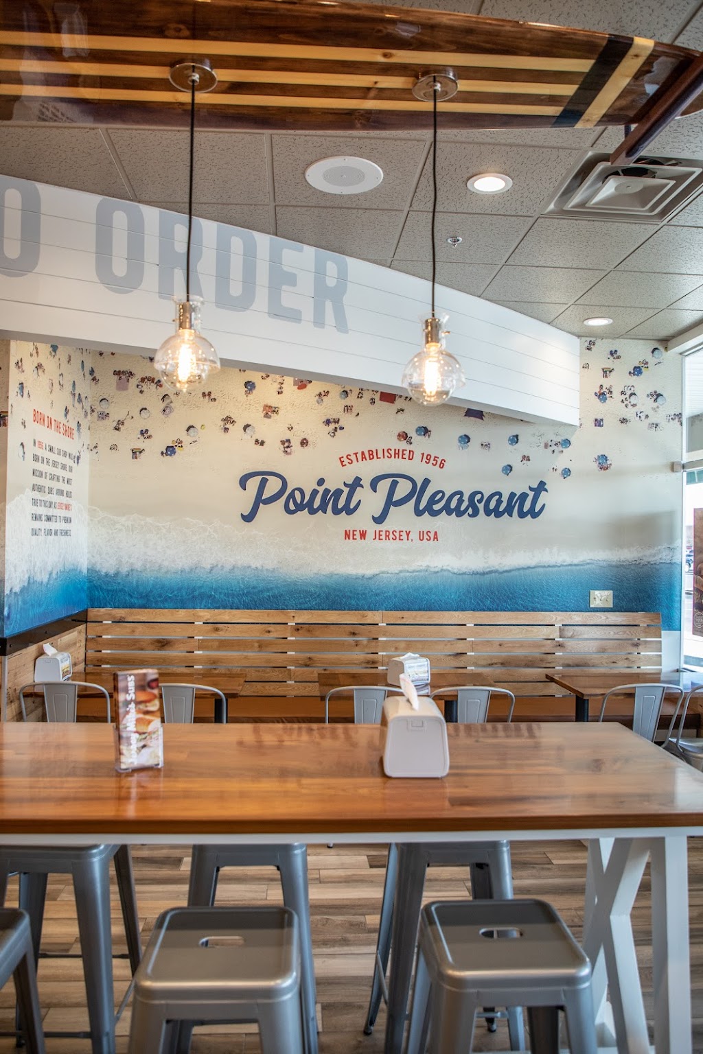 Jersey Mikes Subs | meal takeaway | 15 Radcliffe Dr, Moosic, PA 18507, USA | 5704712289 OR +1 570-471-2289