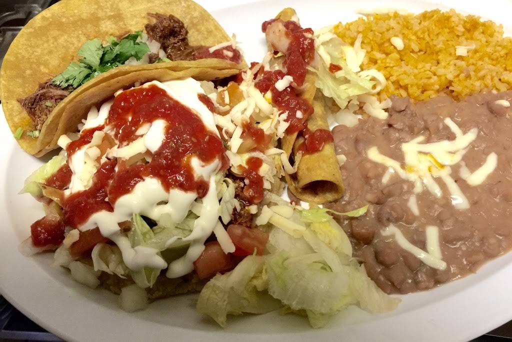 Taqueria La Fiesta | meal delivery | 529 W Cross St, Ypsilanti, MI 48197, USA | 7344779240 OR +1 734-477-9240