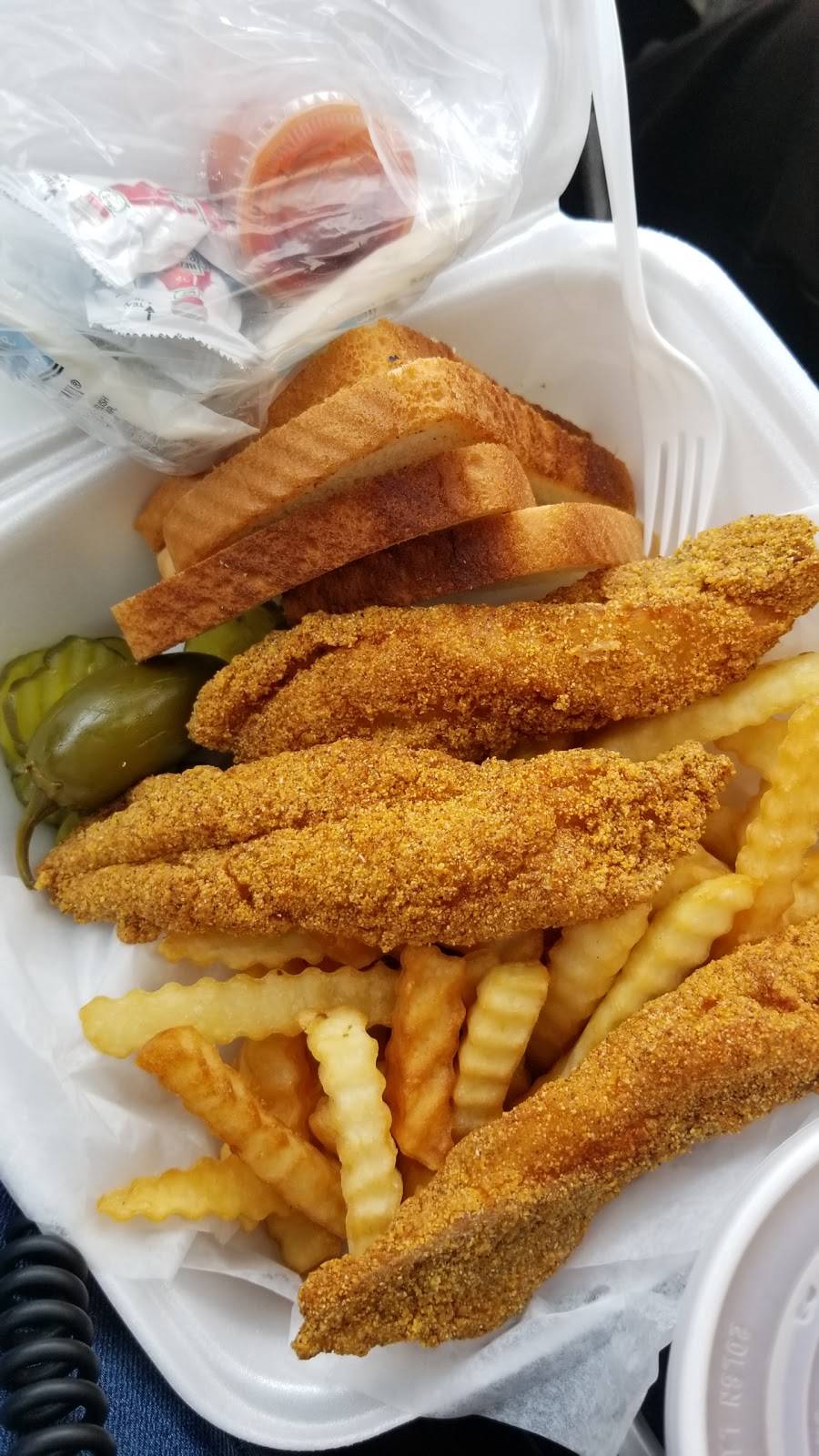 Ronnie's Catfish & More 