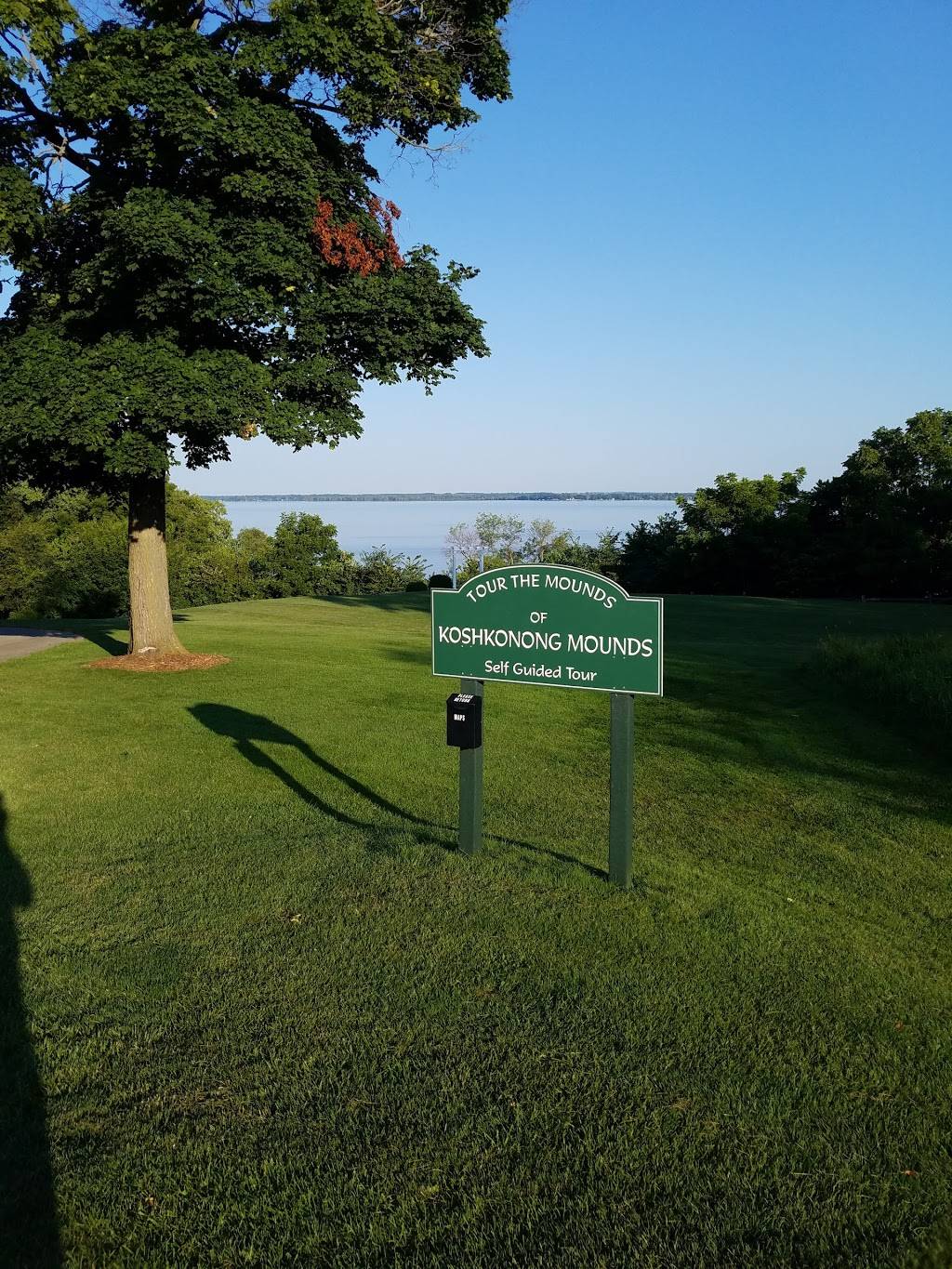 Koshkonong Mounds Country Club Restaurant W7670 Koshkonong Mounds