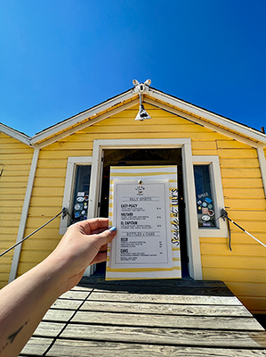 Lilys Seaside at Silly Lily | restaurant | Silly Lily Fishing Station, 99 Adelaide Ave, East Moriches, NY 11940, USA | 6318780247 OR +1 631-878-0247