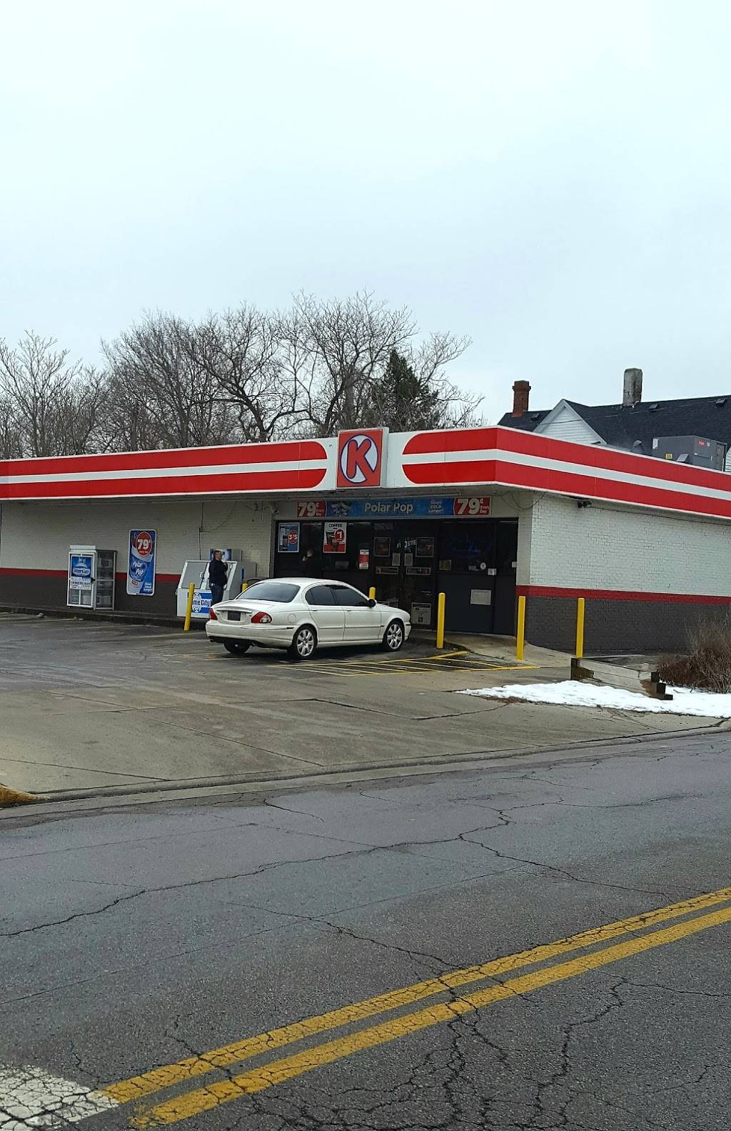 Circle K | meal takeaway | 814 W Washington St, Sandusky, OH 44870, USA | 4196275468 OR +1 419-627-5468