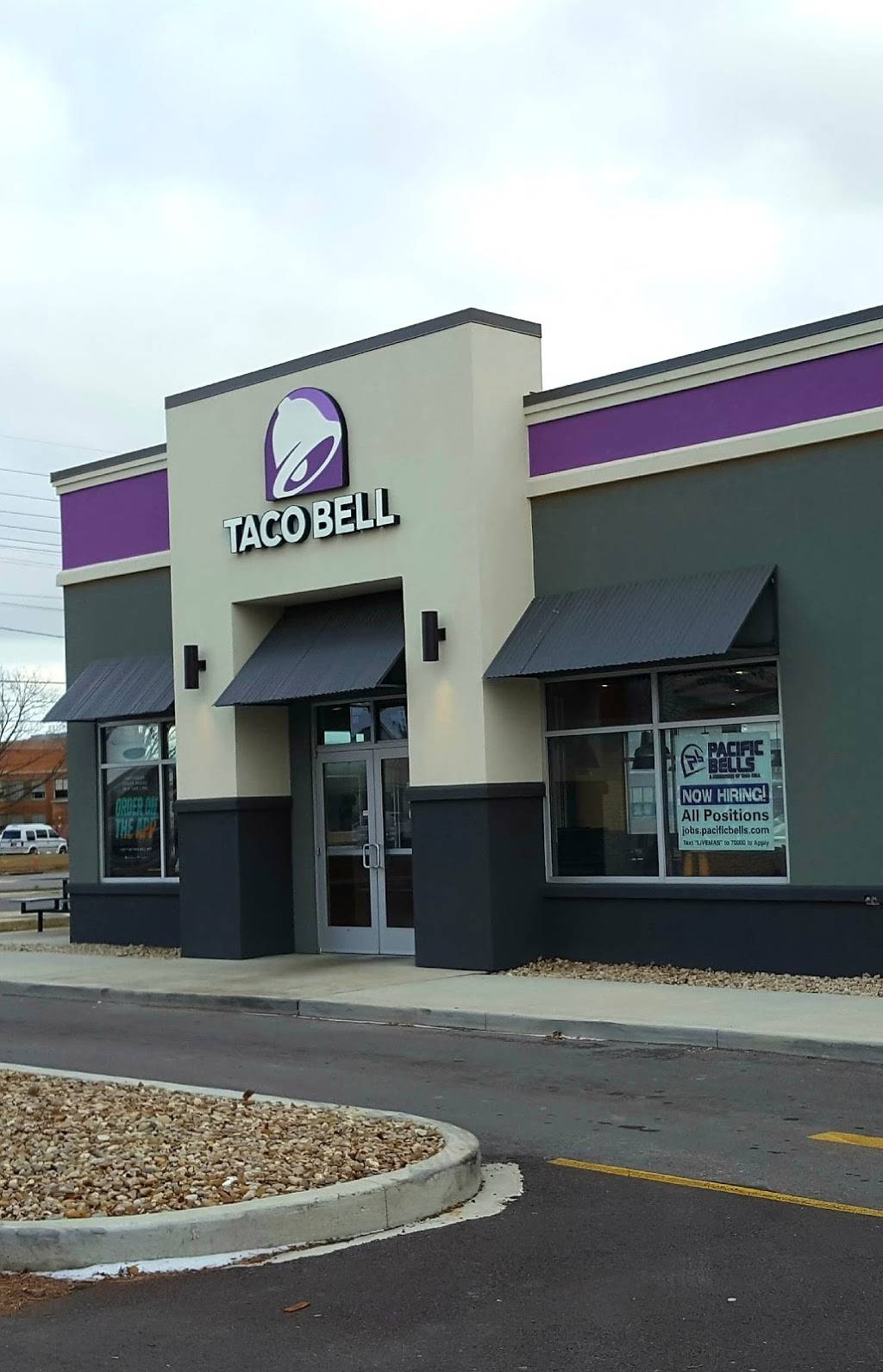 Taco Bell - Meal takeaway | 918 Perkins Avenue West, Sandusky, OH 44870 ...