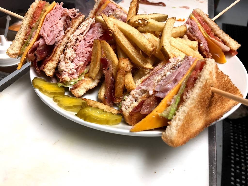 Biglerville Bistro & Barbecue | restaurant | 213 E York St, Biglerville, PA 17307, USA | 7176777014 OR +1 717-677-7014
