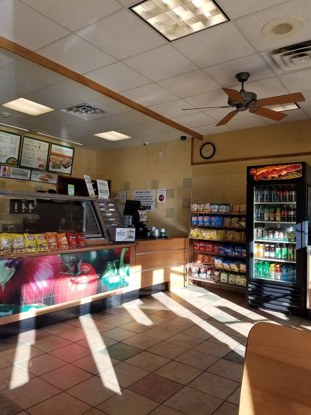 Dunkin | bakery | 372 Washington St, Stoughton, MA 02072, USA | 7813410525 OR +1 781-341-0525