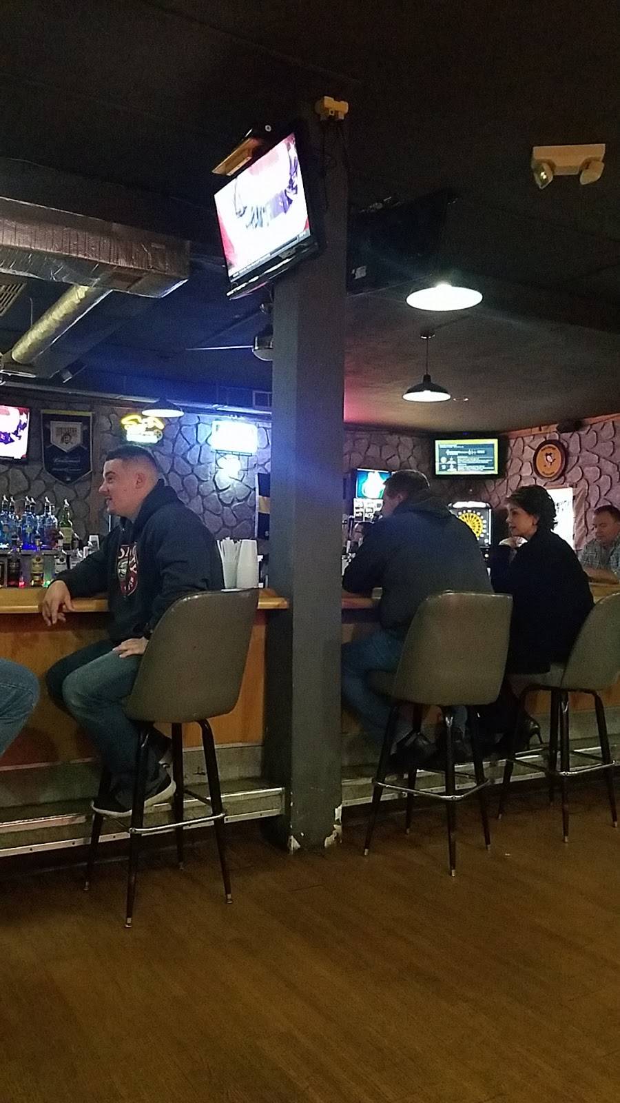 Shulligan's Sports Bar & Grill 2422 Brodhead Rd, Aliquippa, PA 15001, USA