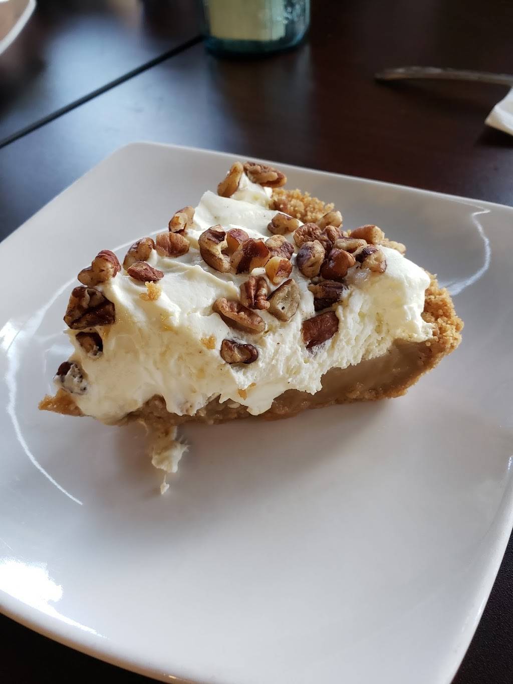 A la Mode Pies | bakery | 4225 SW Alaska St, Seattle, WA 98116, USA | 2064564343 OR +1 206-456-4343