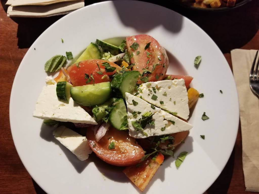 La Cage - Brasserie sportive | restaurant | SphèreTech, 3450 Boulevard Cote-Vertu Ouest, Saint-Laurent, QC H4R 1P8, Canada | 5143322243 OR +1 514-332-2243