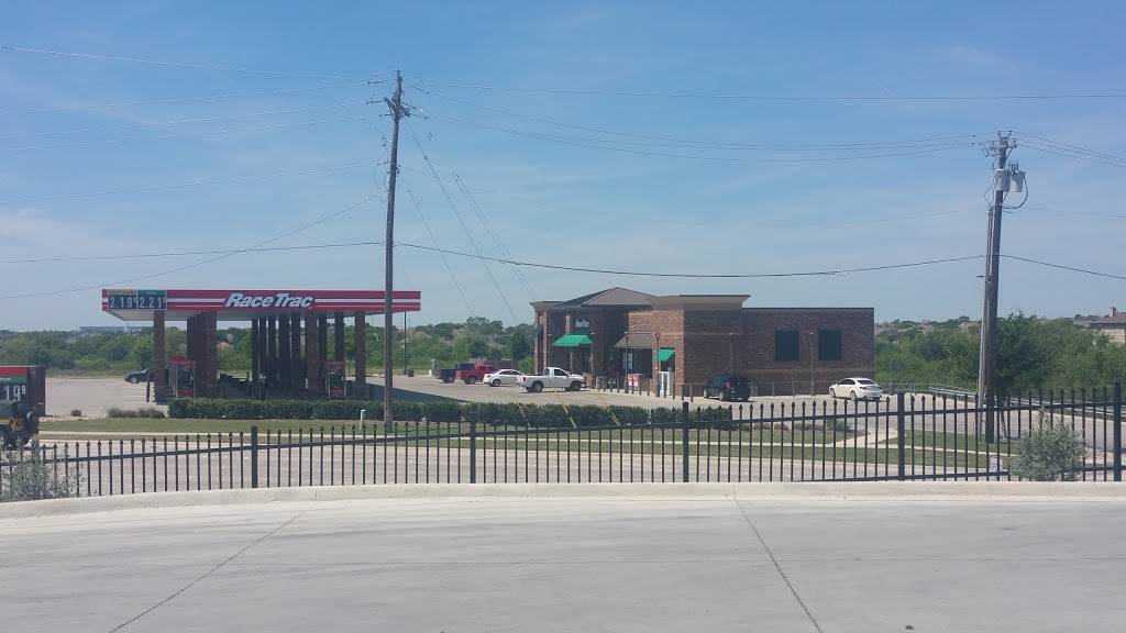RaceTrac | cafe | 5151 N Tarrant Pkwy, Fort Worth, TX 76137, USA | 8176564630 OR +1 817-656-4630