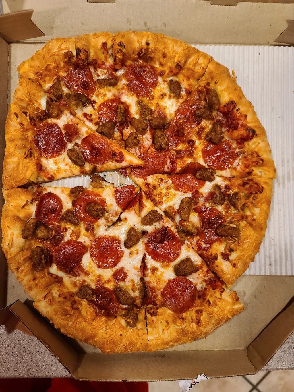 Pizza Hut | meal delivery | 792 S 3000 E #103, St. George, UT 84790, USA | 4352519656 OR +1 435-251-9656