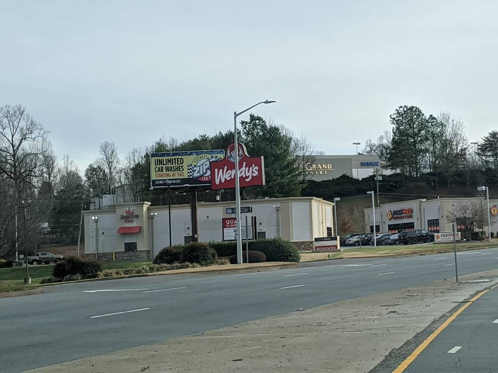 Wendy's 5713 University Pkwy, WinstonSalem, NC 27105, USA