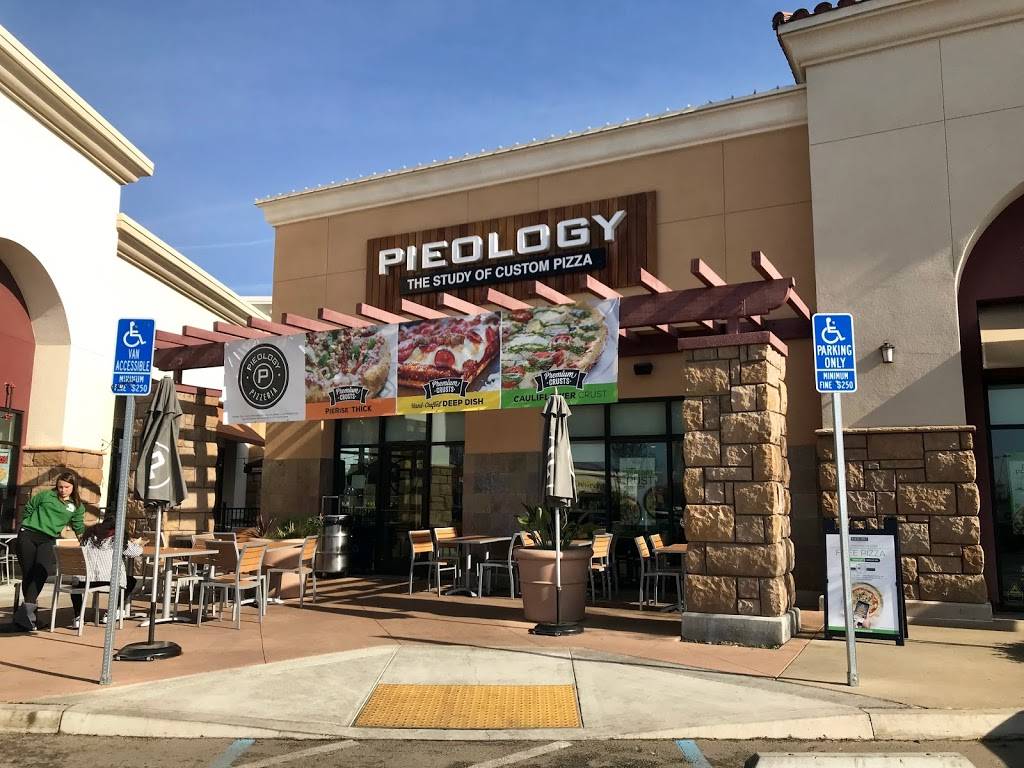 Pieology Pizzeria El Paseo, Fresno, CA | restaurant | 6709 N Riverside Dr Suite 103, Fresno, CA 93722, USA | 5592773201 OR +1 559-277-3201
