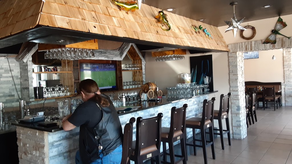 Iguanas Mexican Grill | restaurant | 907 N Truman Blvd, Crystal City, MO 63019, USA | 6366382400 OR +1 636-638-2400