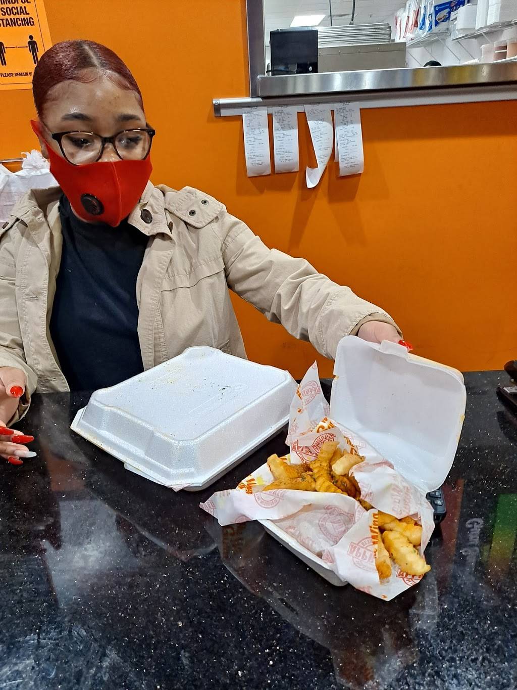 The Wing Guru Arlington | restaurant | 5224 Airline Rd Ste 107, Arlington, TN 38002, USA | 9016873115 OR +1 901-687-3115