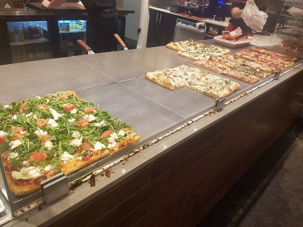 Taglio di Roma | restaurant | 949 Boulevard dAuteuil, Laval, QC H7E 5J7, Canada | 4509368660 OR +1 450-936-8660
