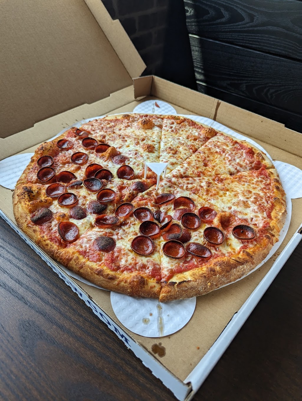Williamsburg Pizza Omaha | 16869 Audrey St, Omaha, NE 68136, USA