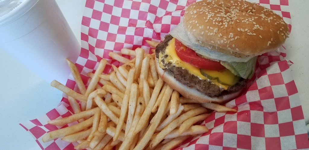 The Shack | restaurant | 111 E Main St, Samson, AL 36477, USA | 3343605737 OR +1 334-360-5737