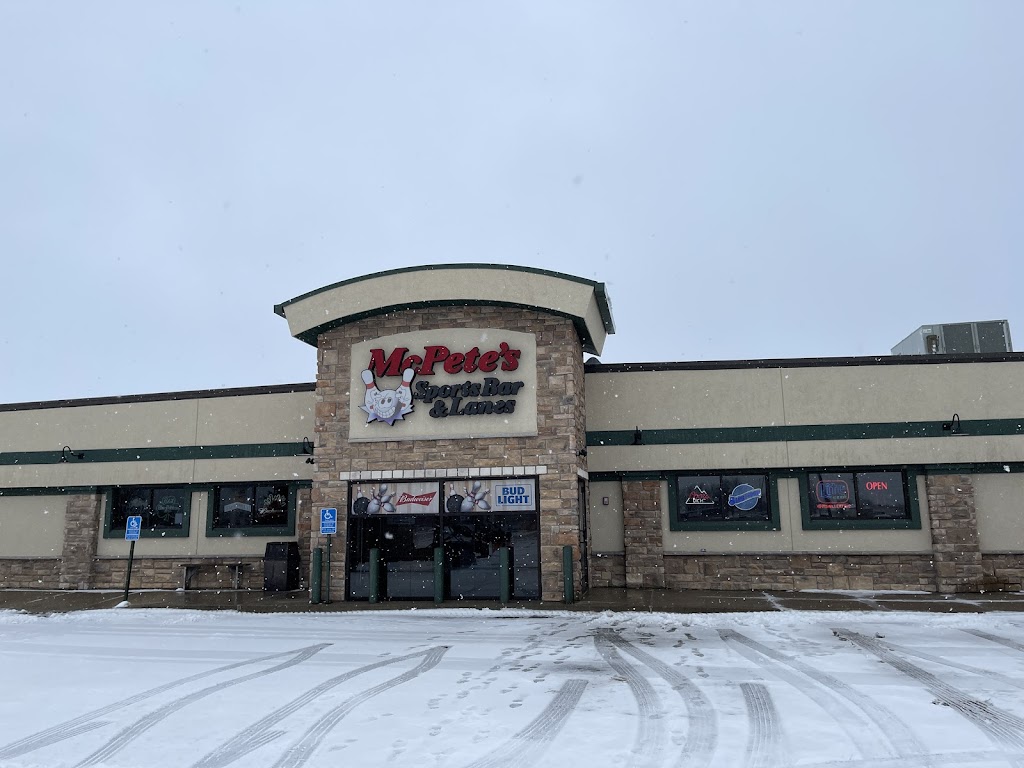 McPetes Sports Bar & Lanes | restaurant | 590 Humboldt Dr, Big Lake, MN 55309, USA | 7632636556 OR +1 763-263-6556