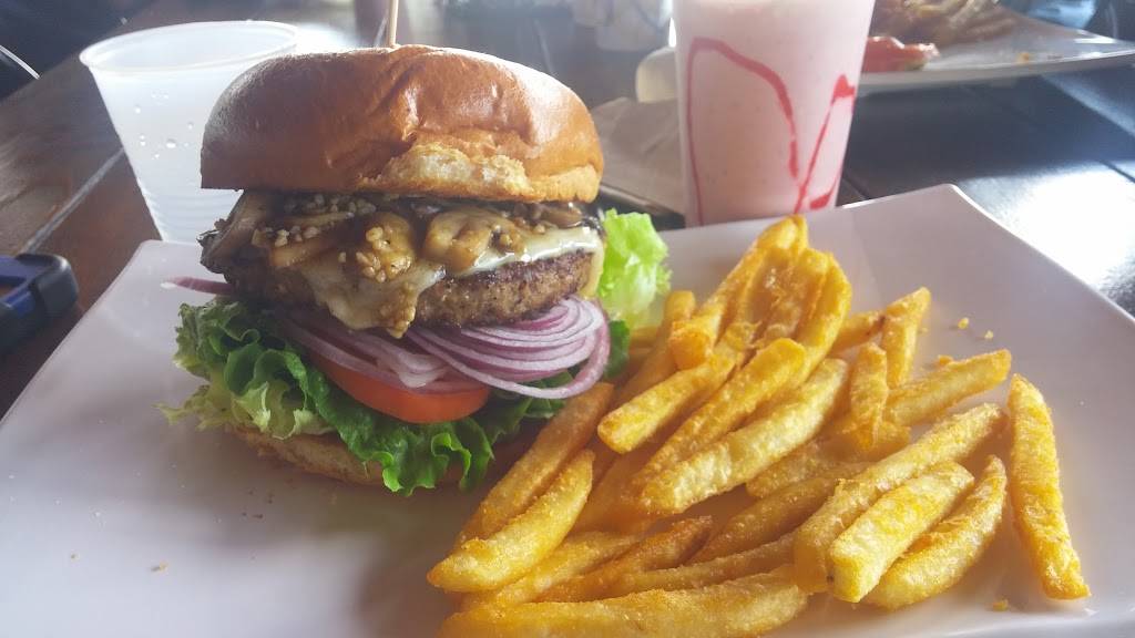 Anny's Fine Burger - Restaurant | 5375 Kearny Villa Rd, San Diego, CA ...