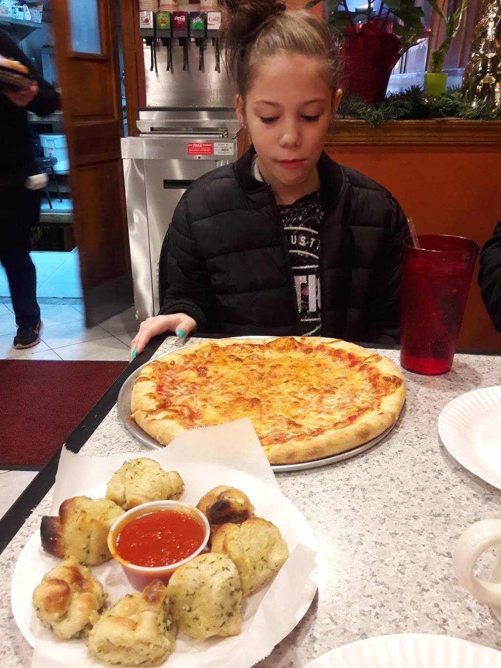 Antonios Pizzeria | restaurant | 43 Broadway, Jim Thorpe, PA 18229, USA | 5703253679 OR +1 570-325-3679