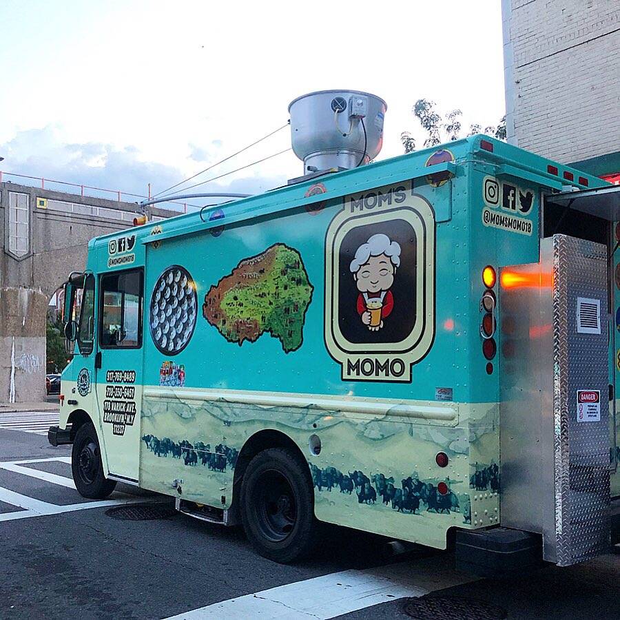 Mom’s Momo Truck | restaurant | 44th St &, Queens Blvd, Sunnyside, NY 11104, USA