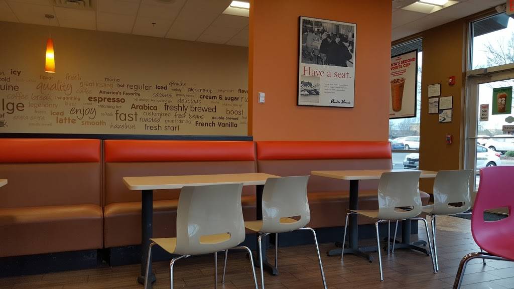 Dunkin | bakery | 1880 Epps Bridge Pkwy Suite 201, Athens, GA 30606, USA | 7065461635 OR +1 706-546-1635