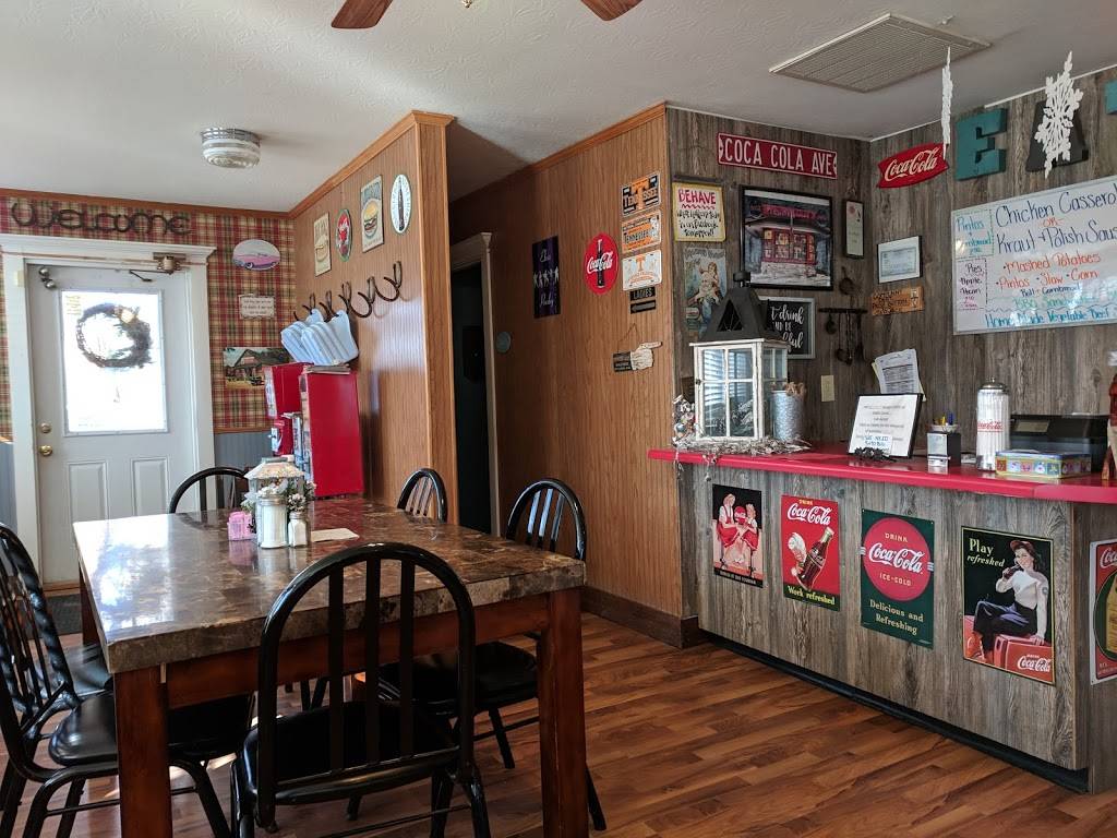 Dairy Mart | restaurant | 107 N Smith St, Jamestown, TN 38556, USA | 9318798904 OR +1 931-879-8904