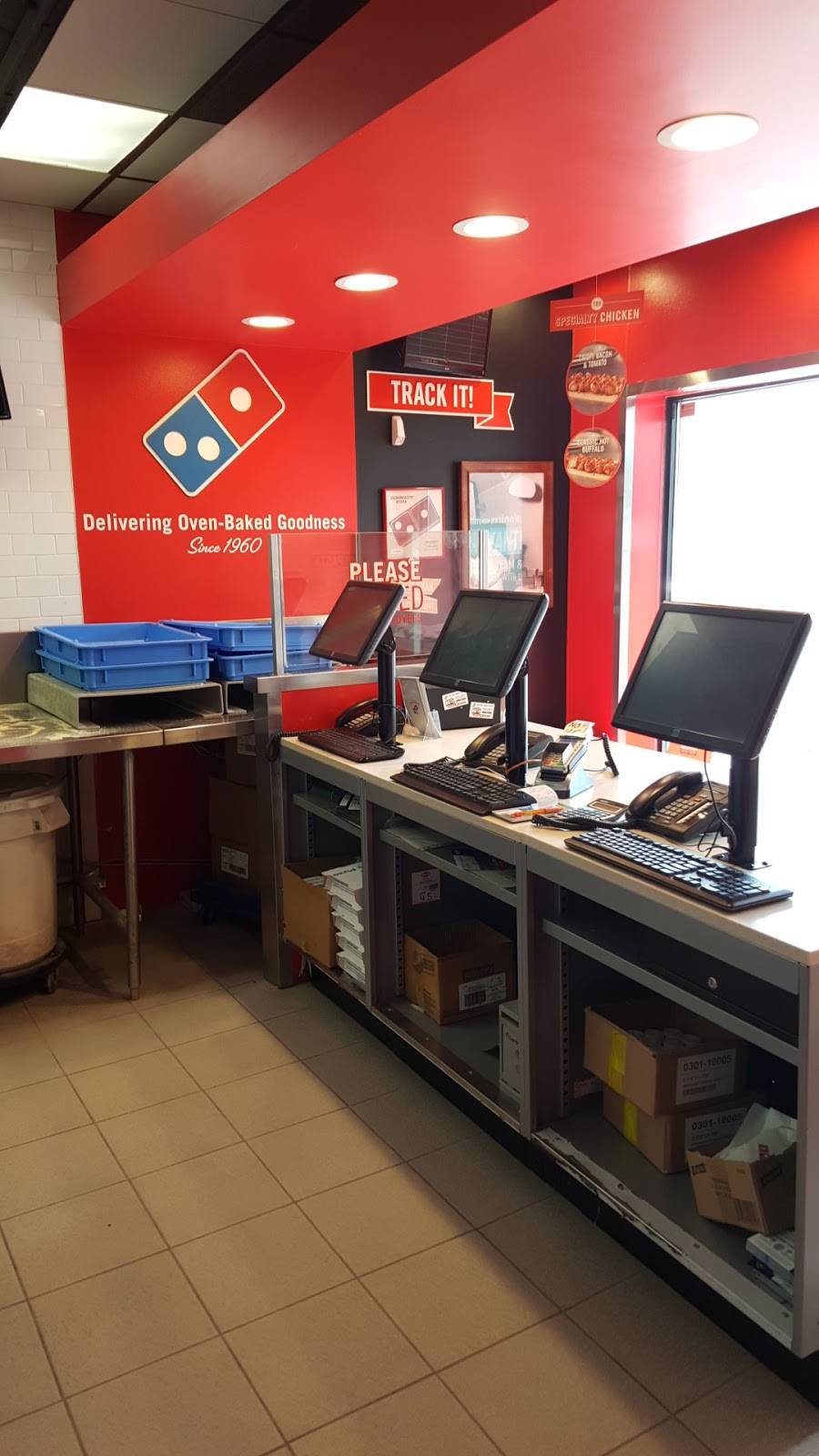 Dominos | meal delivery | 17 Wilson Dr, Milton, ON L9T 3J7, Canada | 9058753030 OR +1 905-875-3030