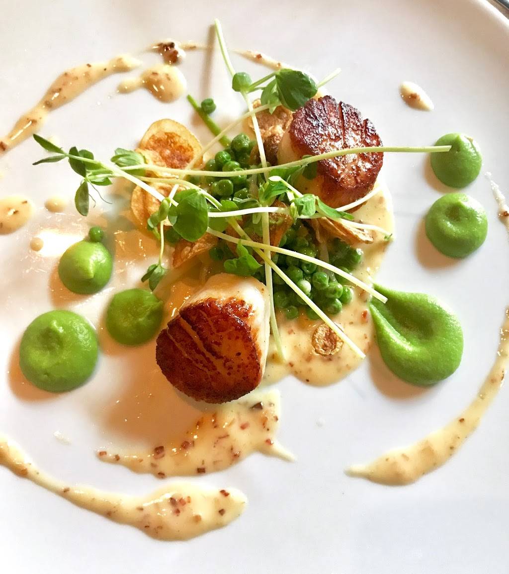 The Glen Tavern | restaurant | 515 Main St, Georgetown, ON L7G 3S9, Canada | 9058777711 OR +1 905-877-7711