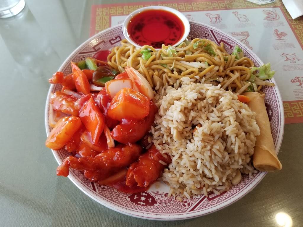 Hings Chinese Cuisine - Restaurant | 2933 W Capitol Ave ...