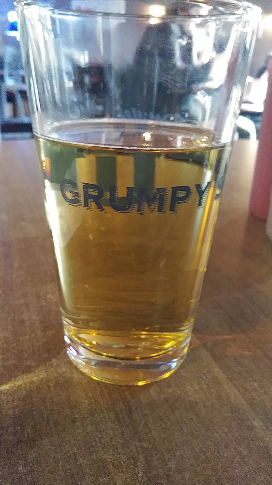 Grumpys Bar And Grill | restaurant | 534 W Valley St, Granby, MO 64844, USA | 4174726599 OR +1 417-472-6599