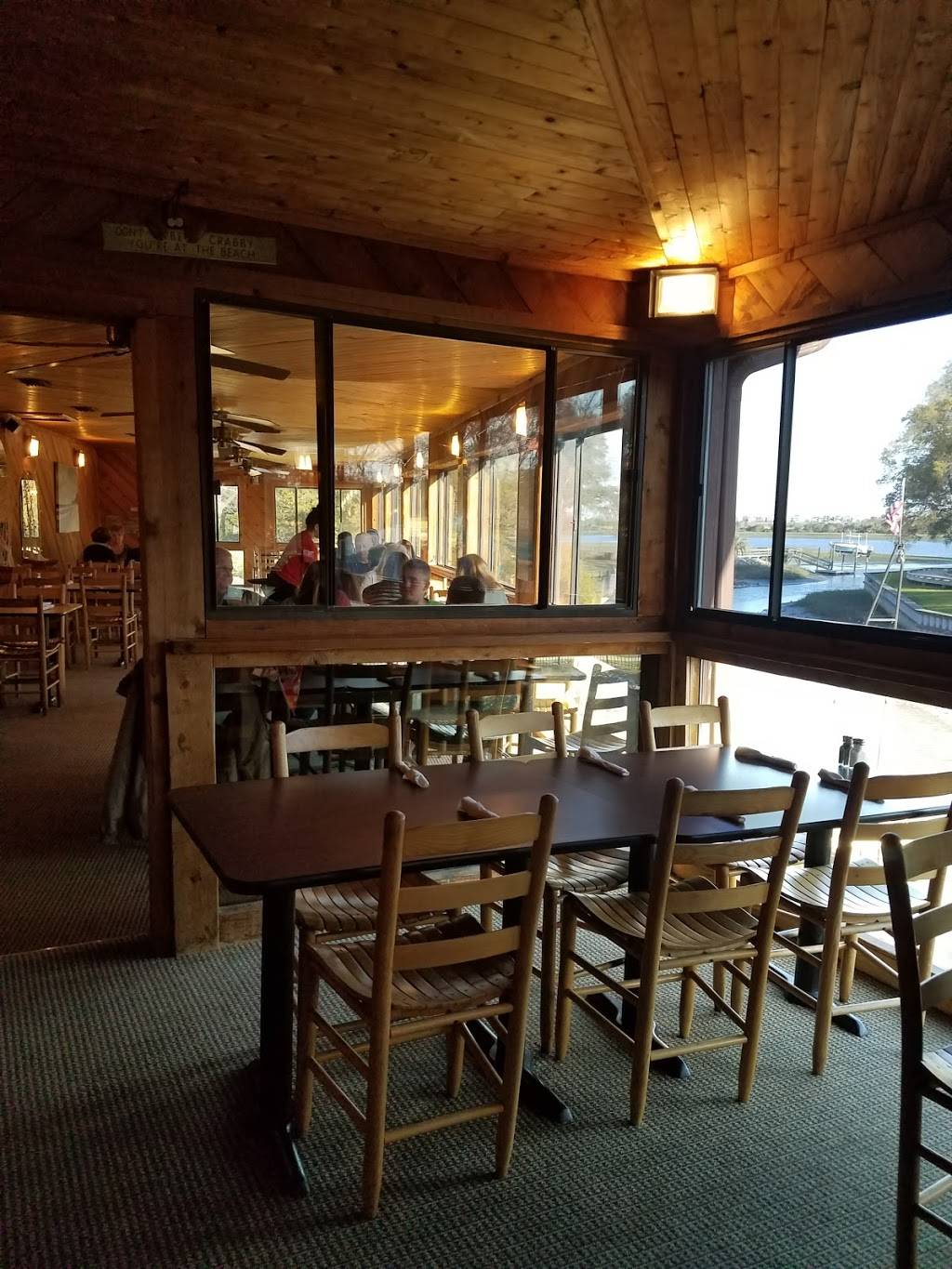 Crabby Oddwaters | restaurant | 4164, 310 Sunset Blvd N, Sunset Beach, NC 28468, USA | 9105796372 OR +1 910-579-6372