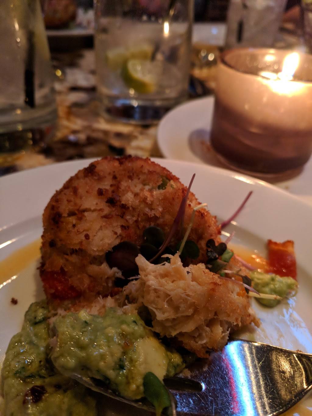 Bridgets Steakhouse | restaurant | 8 W Butler Pike, Ambler, PA 19002, USA | 2674652000 OR +1 267-465-2000