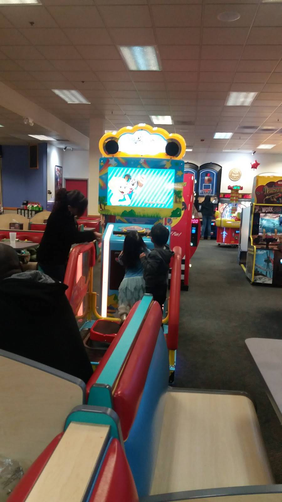 Chuck E. Cheese's | 1716 Boston Rd, Springfield, MA 01129, USA