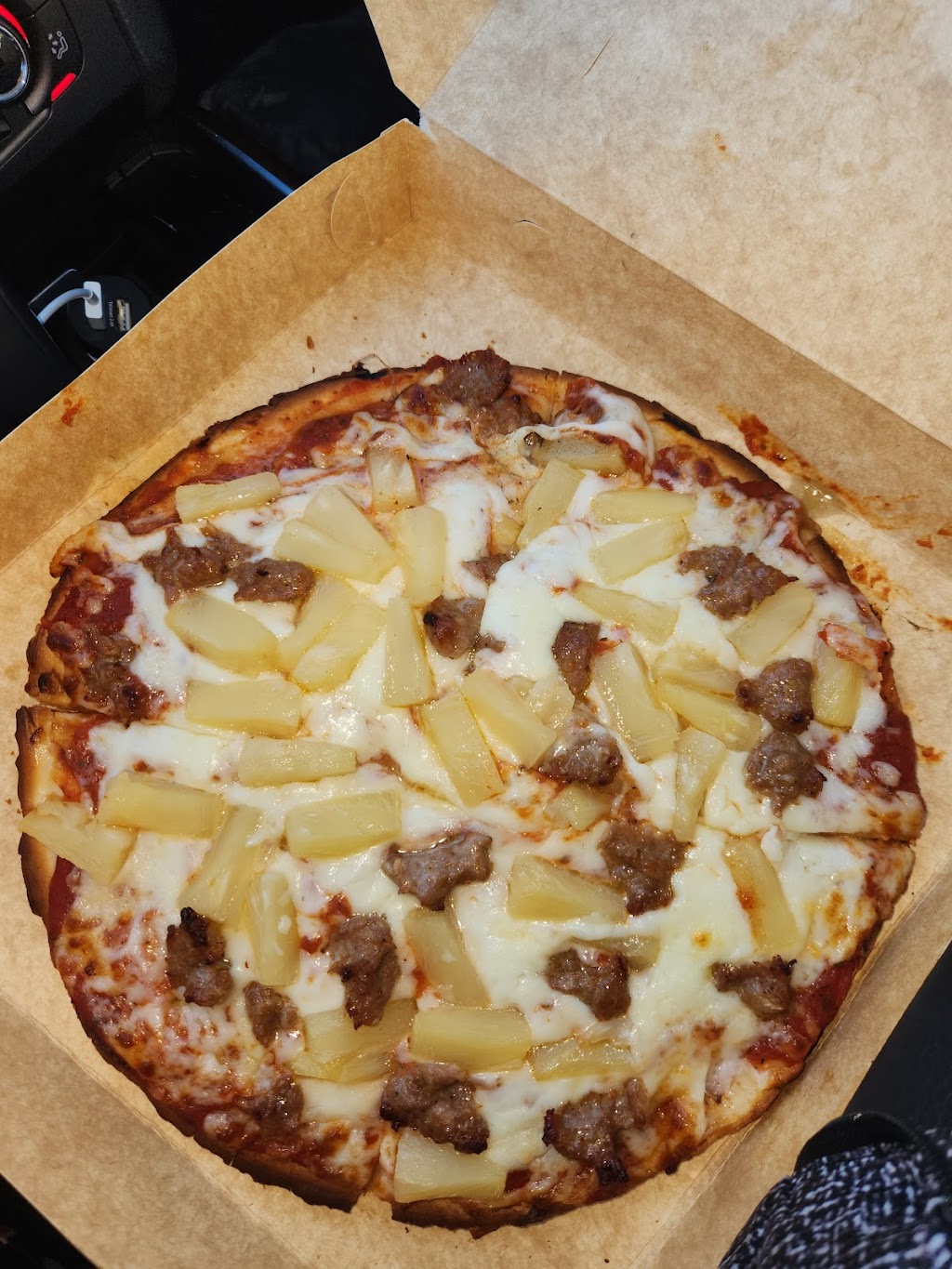 High Country Pizza & Deli | restaurant | 82 Main St, Roosevelt, UT 84066, USA | 4357224567 OR +1 435-722-4567