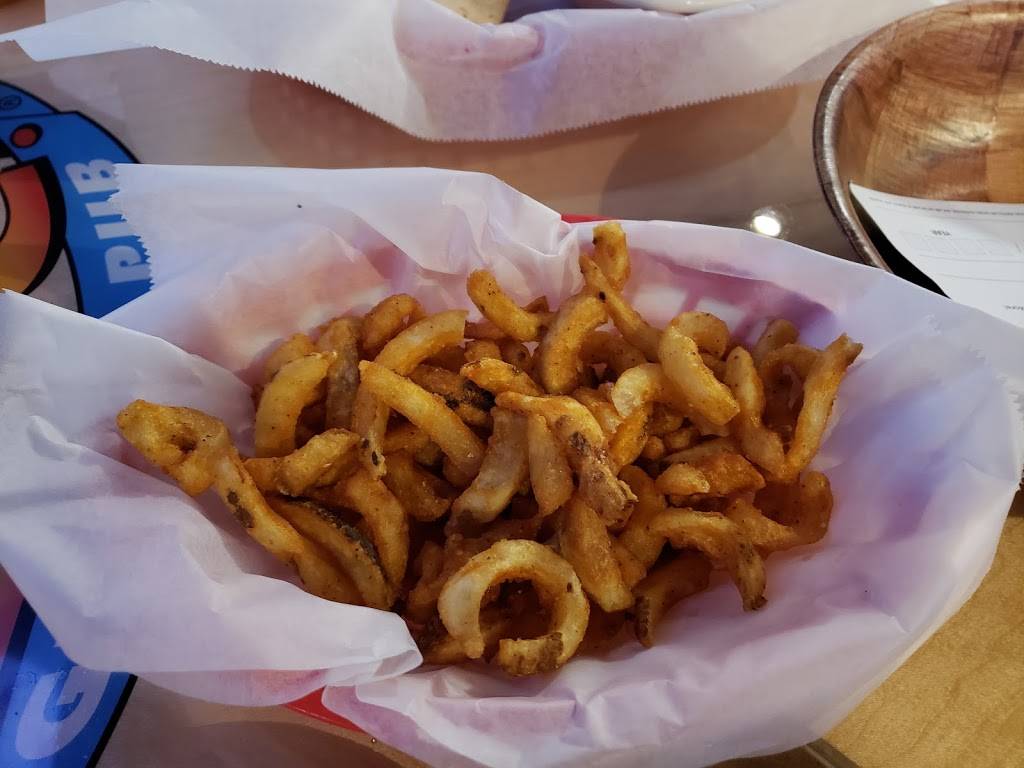 Wings Etc. | restaurant | 1439 N Cass St, Wabash, IN 46992, USA | 2602250441 OR +1 260-225-0441