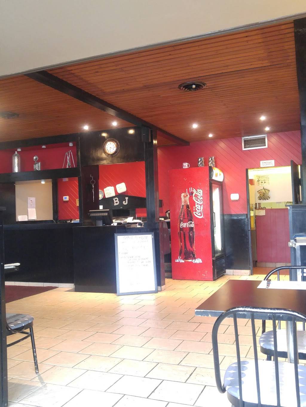 BJ Pizza 3131 Chemin d'Oka, SainteMarthesurleLac, QC J0N 1P0, Canada