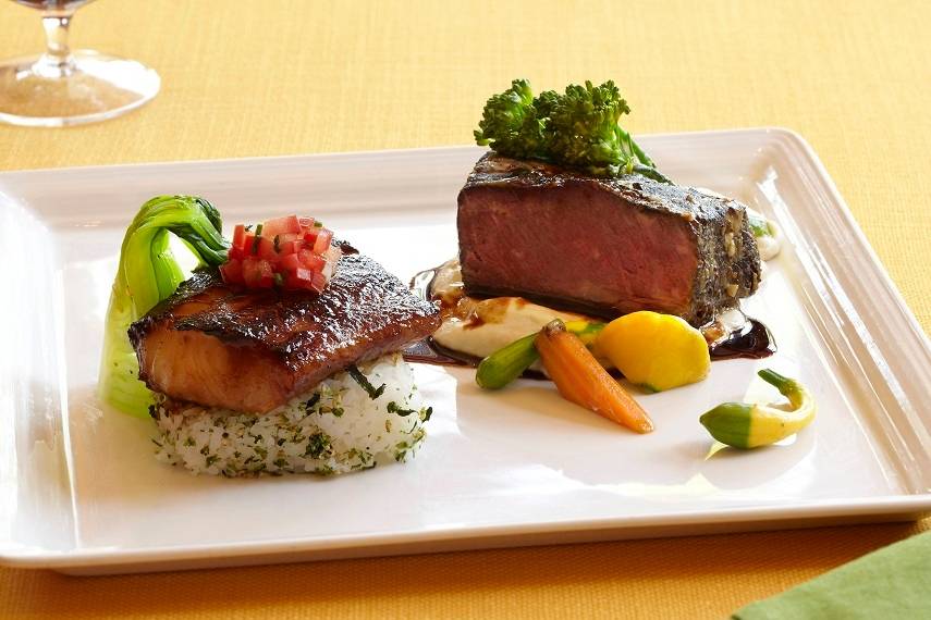 Roys Restaurant | restaurant | 6363 Topanga Canyon Blvd, Woodland Hills, CA 91367, USA | 8188884801 OR +1 818-888-4801