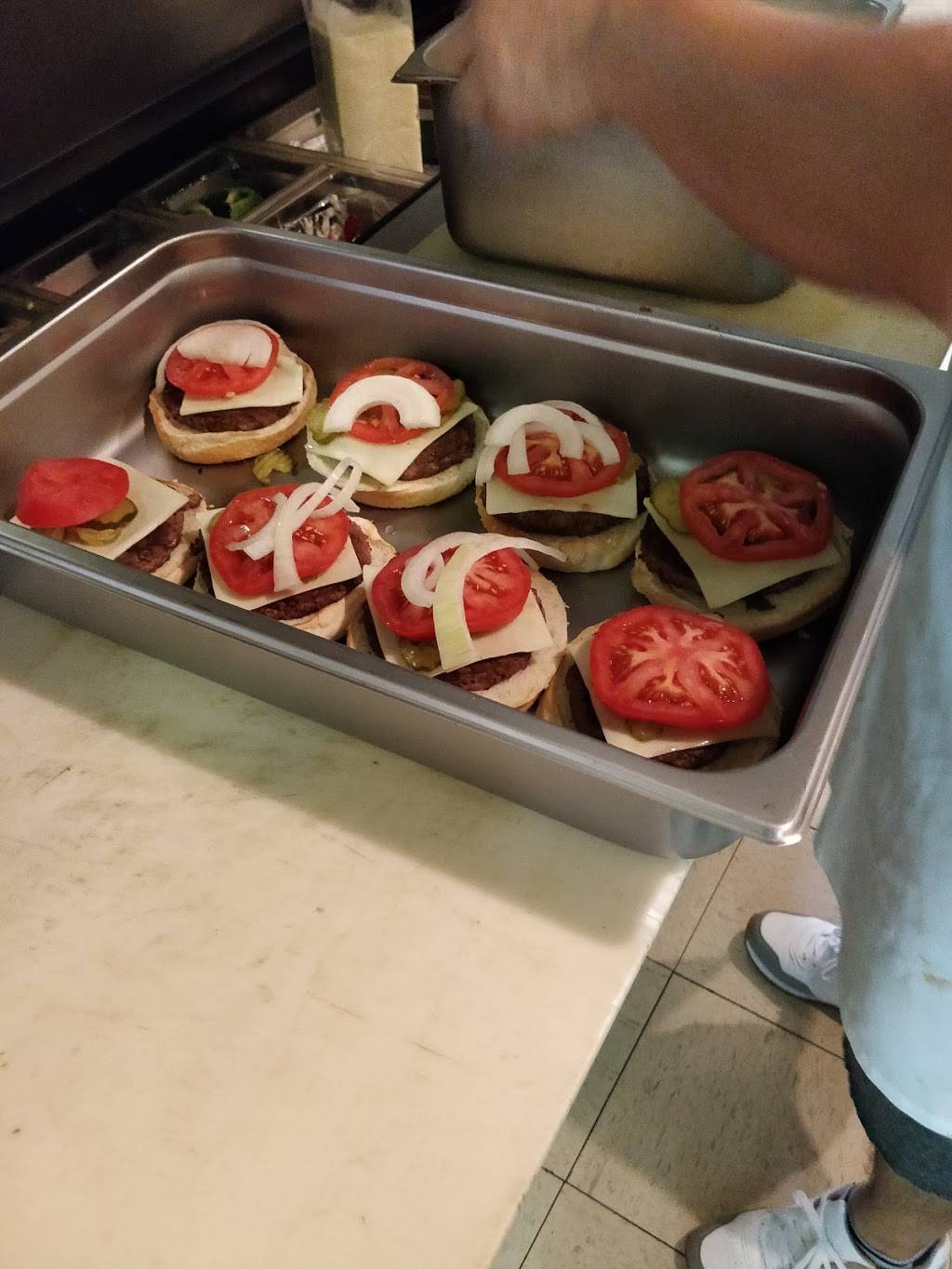 Anzios To Go | restaurant | 2900 Hampton Hwy, Yorktown, VA 23693, USA | 7573270770 OR +1 757-327-0770