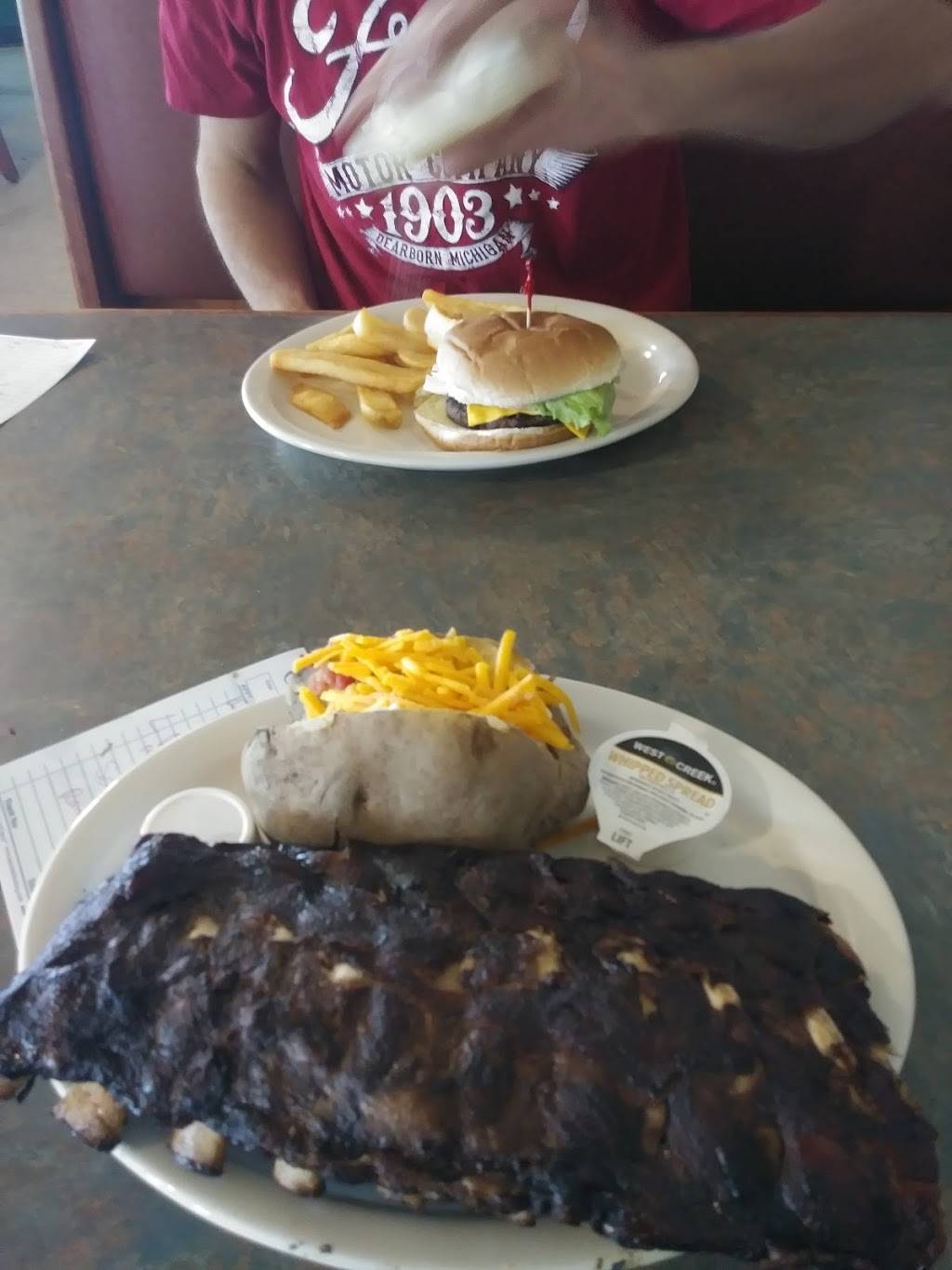 Kellers Restaurant | restaurant | 325 TN-25, Hartsville, TN 37074, USA | 6153744719 OR +1 615-374-4719