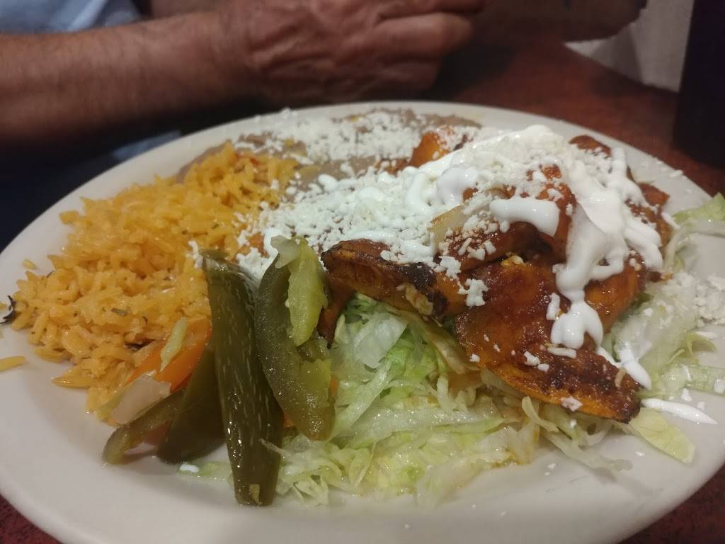 Mi Ranchito Ice Cream & Cake | restaurant | 710 W Main St A, Immokalee, FL 34142, USA | 2396571766 OR +1 239-657-1766