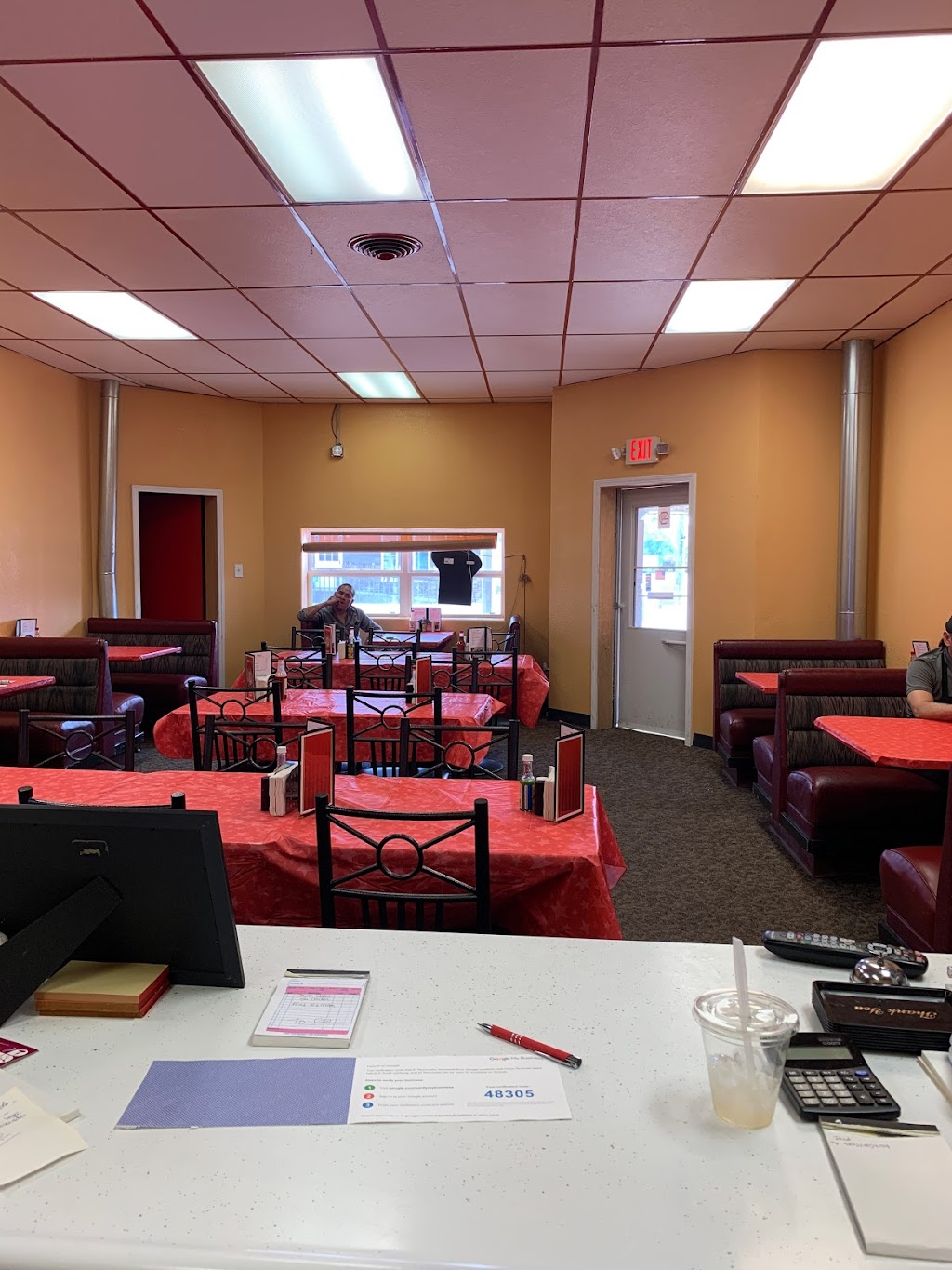 El Rinconsito Restaurant 200 E 2nd Ave, Flandreau, SD 57028, USA
