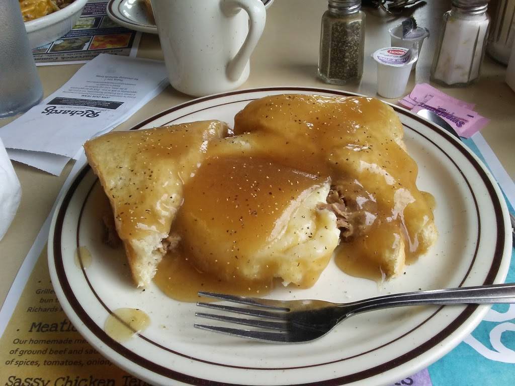 Richards | restaurant | 11155 Isabelle Dr, New Haven, IN 46774, USA | 2604933694 OR +1 260-493-3694