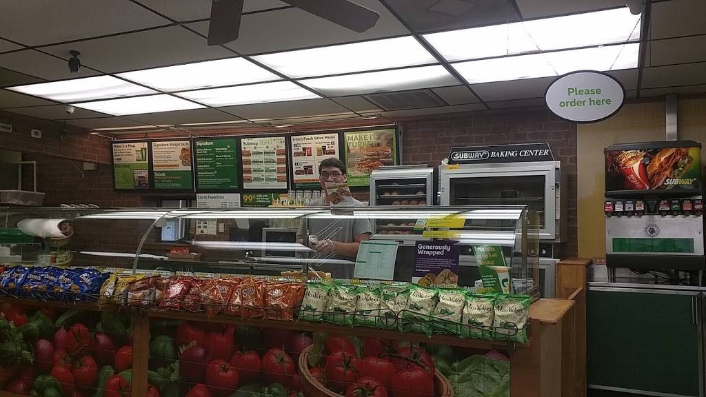 Subway Restaurants | restaurant | 623 N Eastern Ave, Hominy, OK 74035, USA | 9188854305 OR +1 918-885-4305