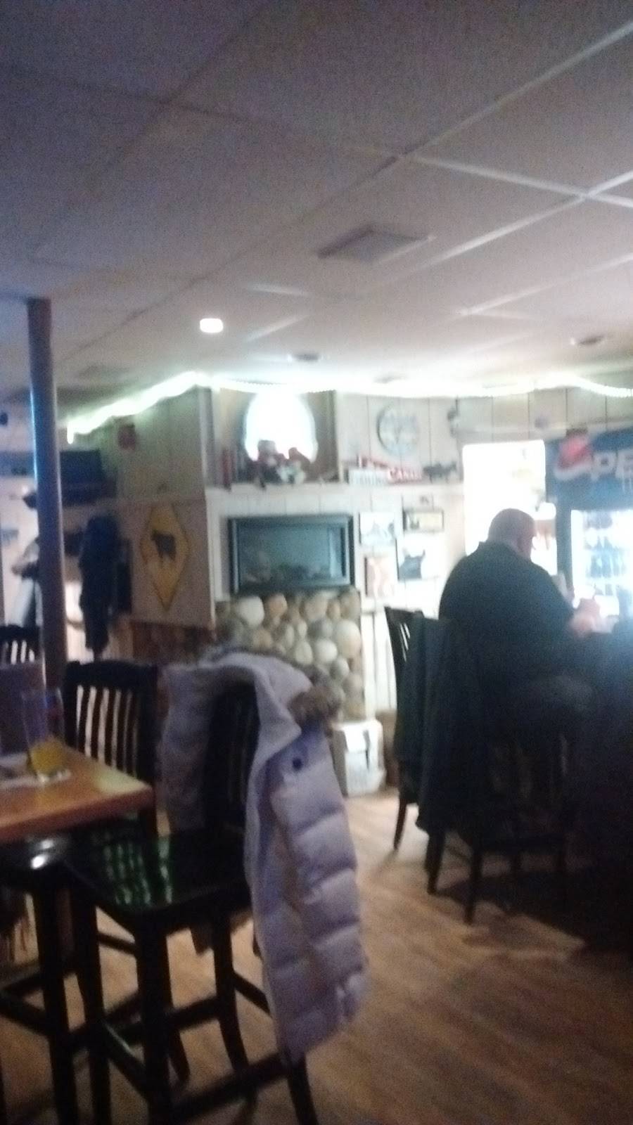 Tard & Featherd | restaurant | 378 Bay St, Beaverton, ON L0K 1A0, Canada | 7054269464 OR +1 705-426-9464