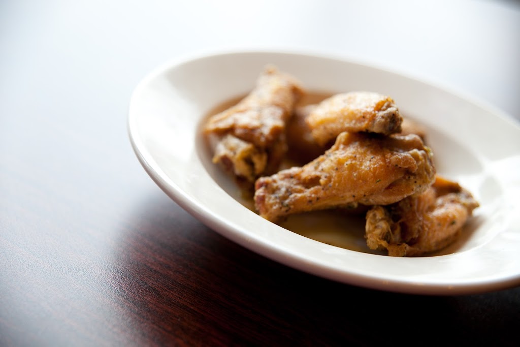 Uptown Bar & Grill | restaurant | 123 S Main St, Red Bud, IL 62278, USA | 6182822812 OR +1 618-282-2812