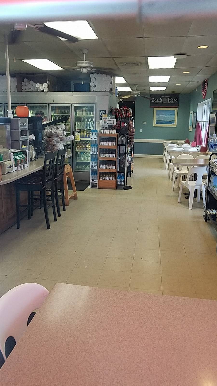 North Road Deli & Caterers 46520 Middle Rd, Southold, NY 11971, USA